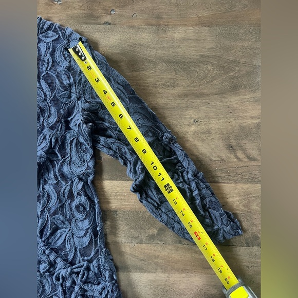 Boutique Navy Lace Tunic with Matching Underlay - Picture 9 of 9